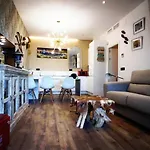 Lola Y Manuela En Primera Linea Playa Carihuela Con Excelente Terraza-jardin De 80 M2 Frente Al Mar Con Aparcamiento Privado Ideal Descansar Oyendo Olas Del Mar 公寓 *