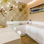 公寓 Lola Y Manuela En Primera Linea Playa Carihuela Con Excelente Terraza-jardin De 80 M2 Frente Al Mar Con Aparcamiento Privado Ideal Descansar Oyendo Olas Del Mar *