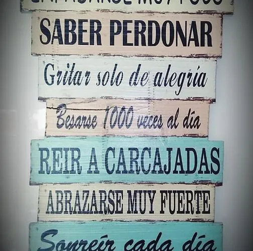 Lola Y Manuela En Primera Linea Playa Carihuela Con Excelente Terraza-jardin De 80 M2 Frente Al Mar Con Aparcamiento Privado Ideal Descansar Oyendo Olas Del Mar Appartamento
