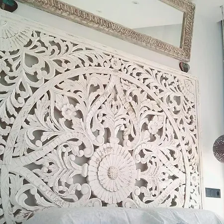 Lola Y Manuela: Beachfront Oasis With Sea-view Terrace * Torremolinos