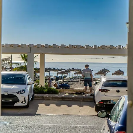 Lola Y Manuela: Beachfront Oasis With Sea-view Terrace Apartment *