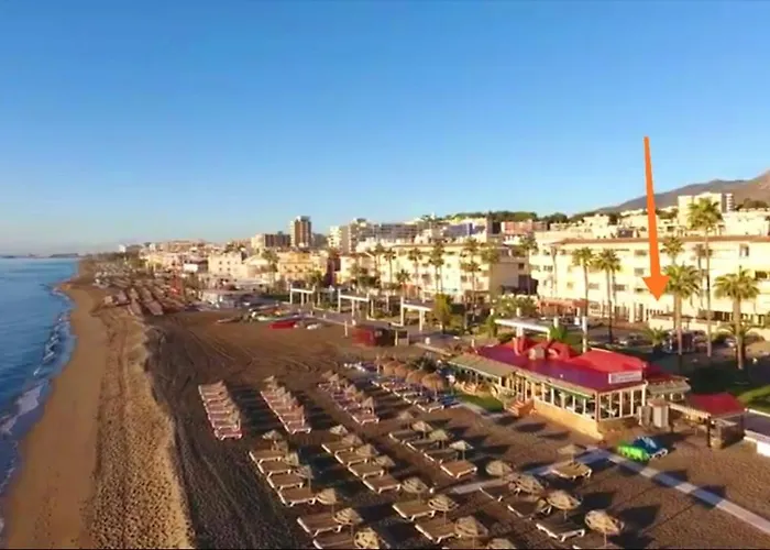 Apartment Lola Y Manuela En Primera Linea Playa Carihuela Con Excelente Terraza-jardin De 80 M2 Frente Al Mar Con Aparcamiento Privado Ideal Descansar Oyendo Olas Del Mar *